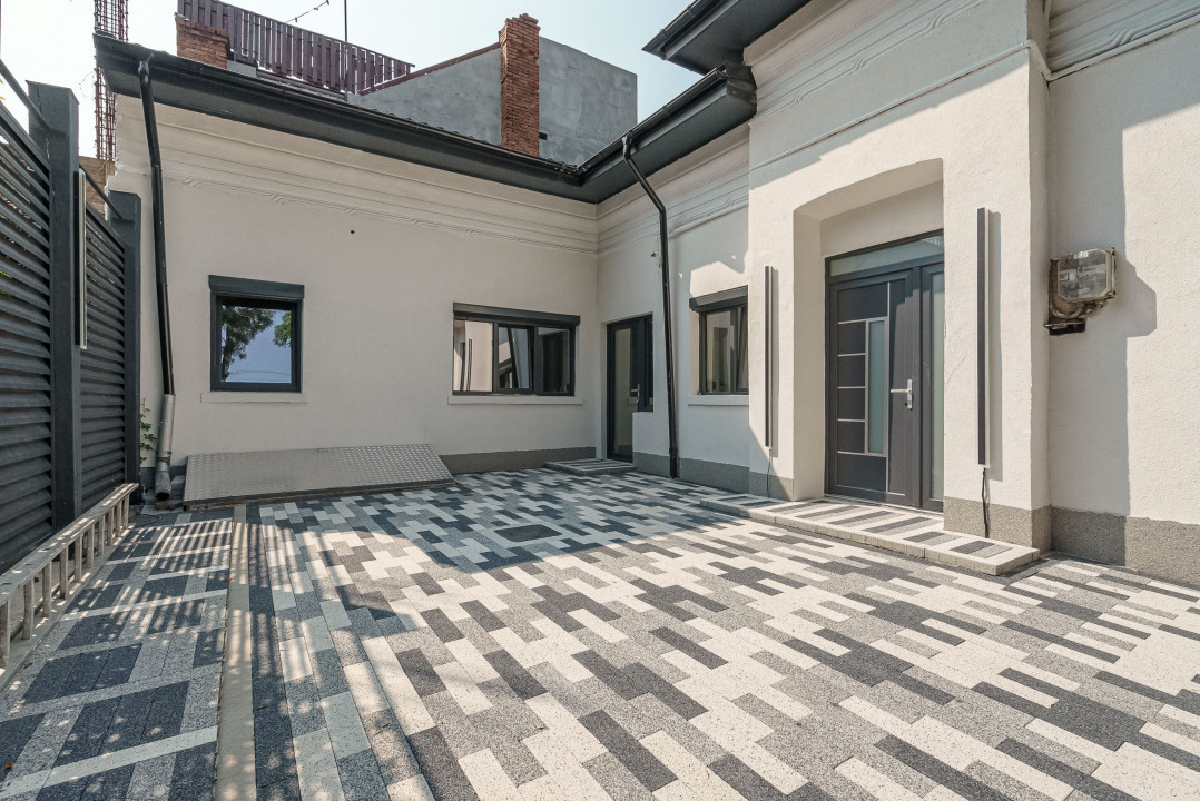 CASA  BD. PIEPTANARI, nr 15,    EROII REVOLUTIEI