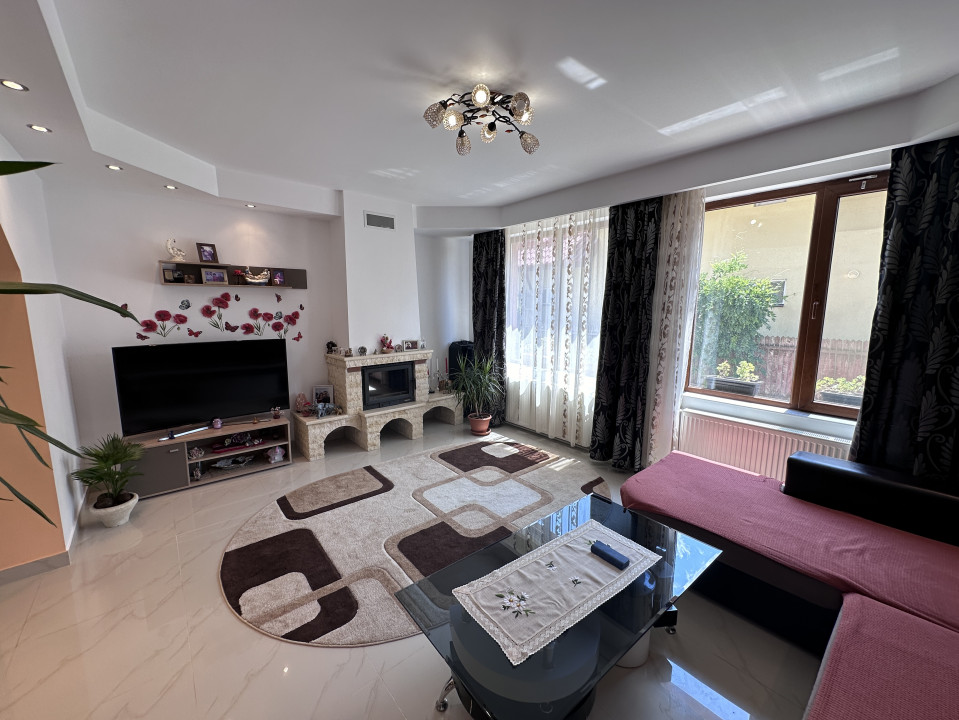 CREVEDIA-DARZA, CASA P+E 210 MP, LOT 721 MP!
