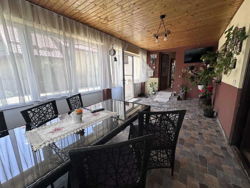 CREVEDIA-DARZA, CASA P+E 210 MP, LOT 721 MP!