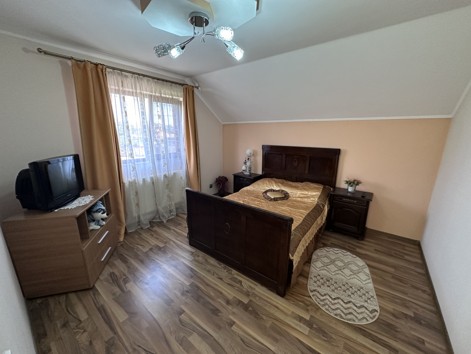CREVEDIA-DARZA, CASA P+E 210 MP, LOT 721 MP!