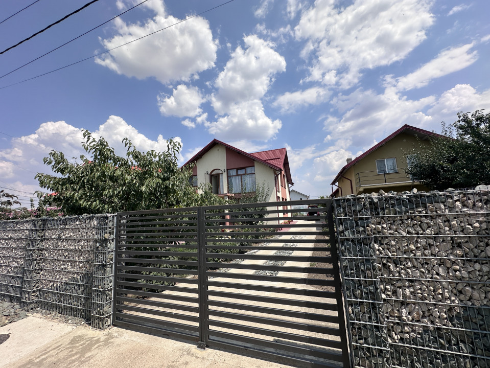 CREVEDIA-DARZA, CASA P+E 210 MP, LOT 721 MP!