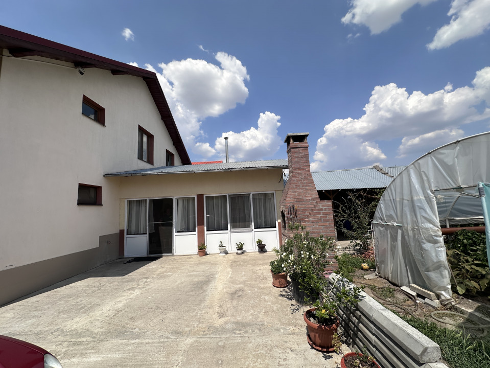 CREVEDIA-DARZA, CASA P+E 210 MP, LOT 721 MP!
