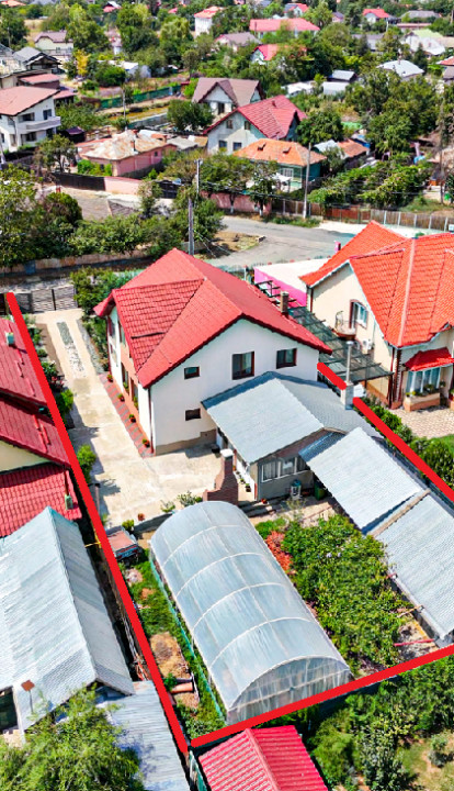 CREVEDIA-DARZA, CASA P+E 210 MP, LOT 721 MP!