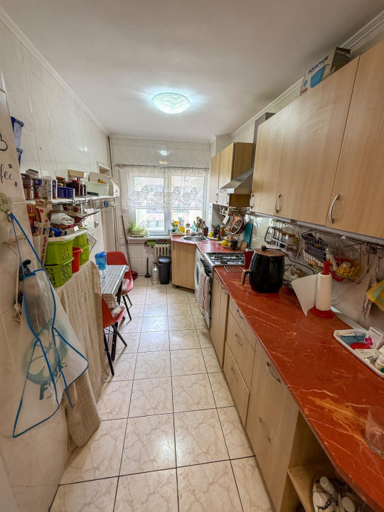 Lacul Tei, bloc reabilitat si scara renovata