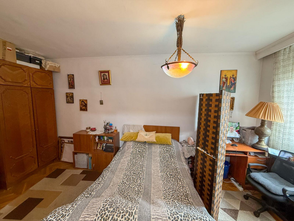 Lacul Tei, bloc reabilitat si scara renovata