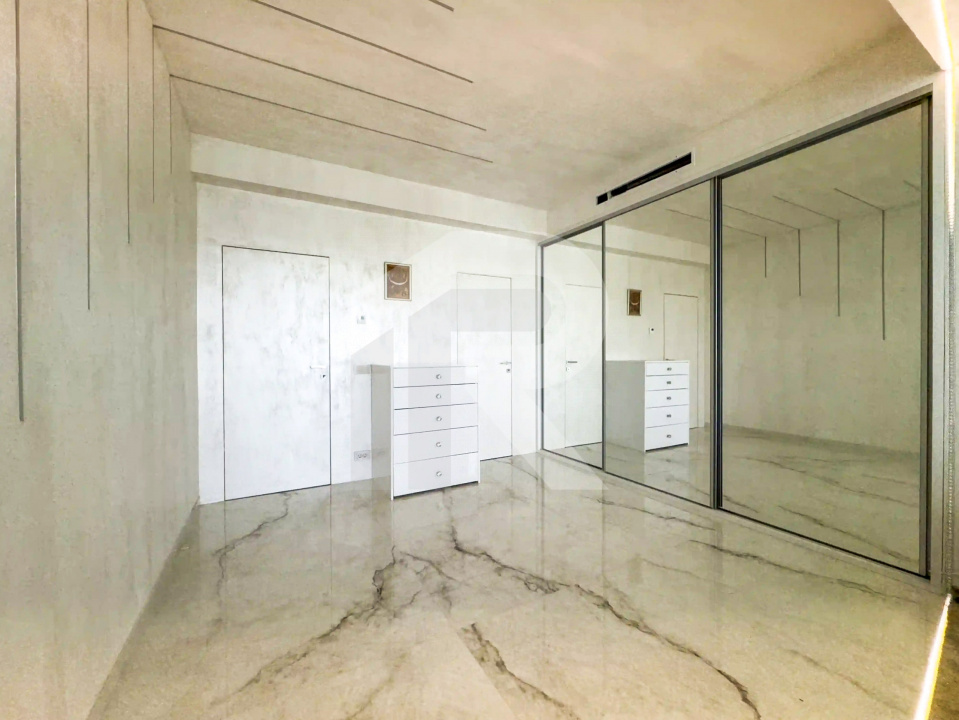 Pe Malul Snagovului, Unde Luxul Devine Cotidian