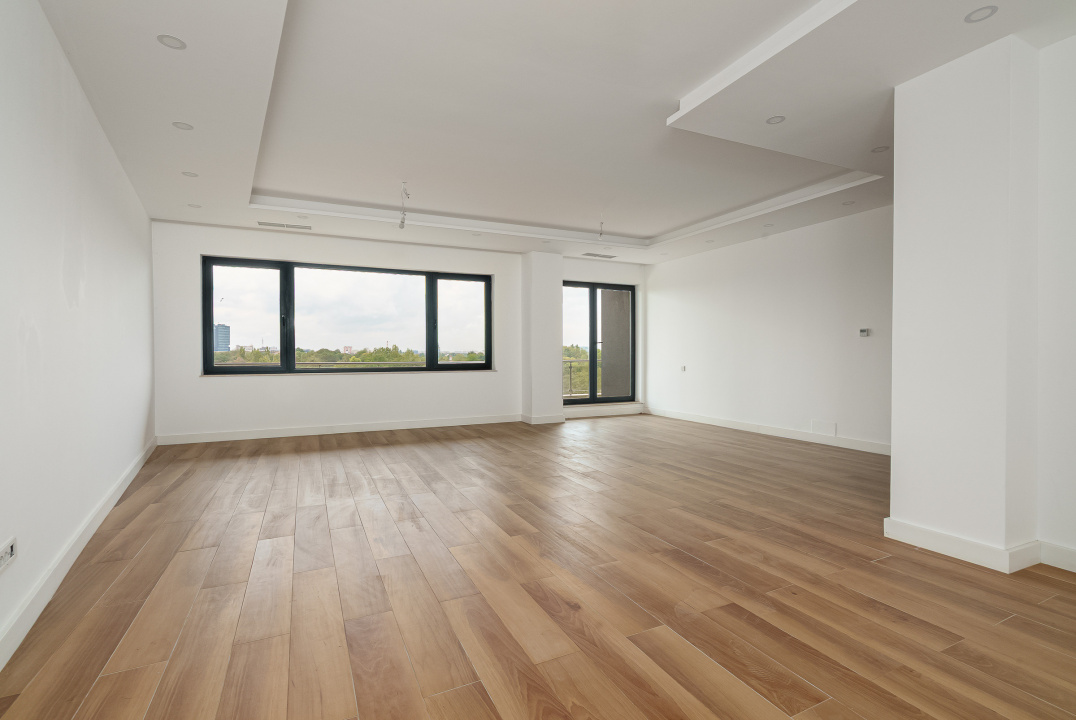 Lux pe Șoseaua Nordului: 250 mp + parcare subterană